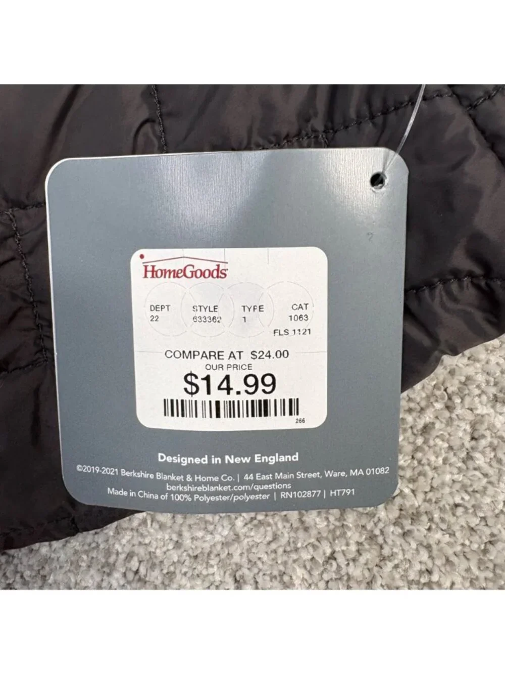 Berkshire Pet Collection Dog Coat Medium New Fleece Lined Black Quilted